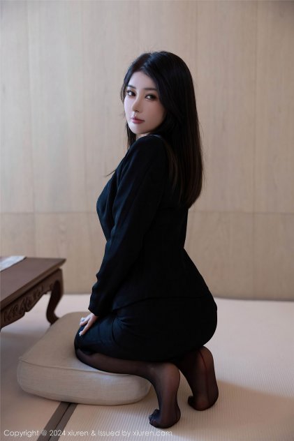 男人边吃奶边做弄进去免费视频(男人边吃边聊)